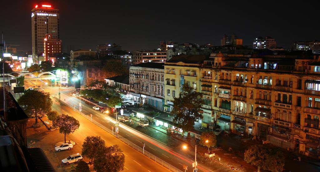 May Shan Hotel Янгон Екстериор снимка